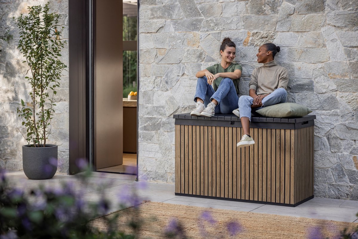 Keter Venetian Opbergbox - 670L - 142.5x65.3x89.5cm - Bruin